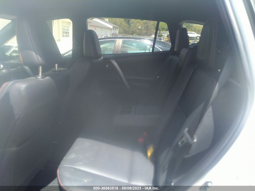 2018 TOYOTA RAV4 SE - JTMJFREVXJJ227140