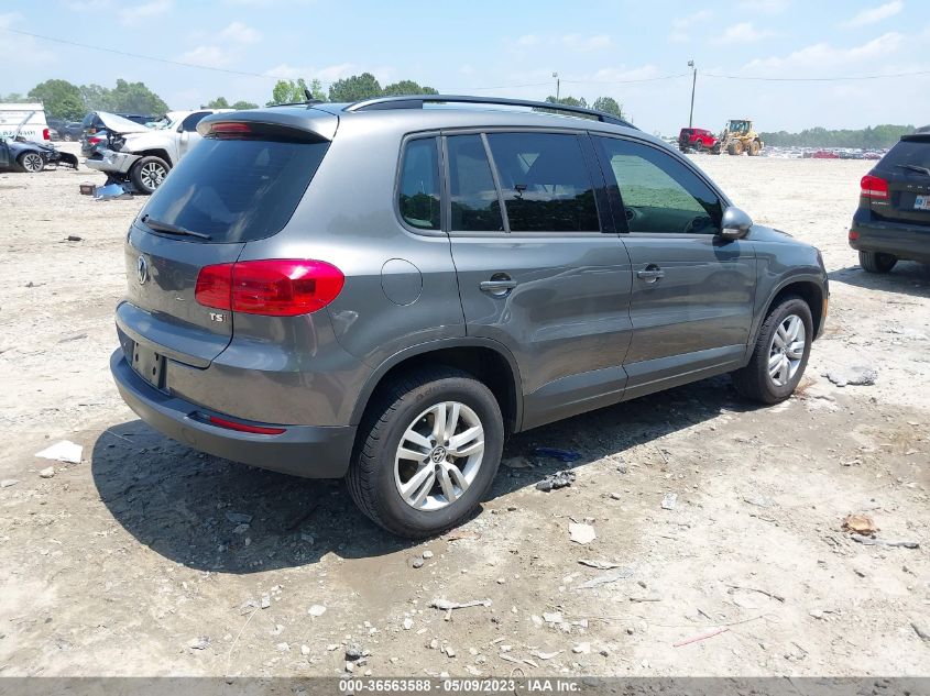 2016 VOLKSWAGEN TIGUAN S - WVGAV7AX7GW005192