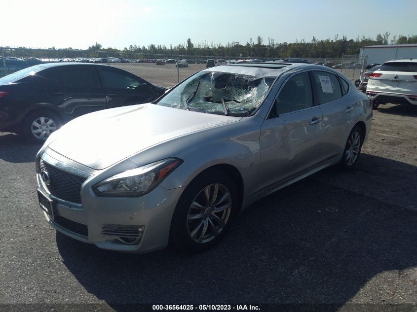 2015 INFINITI Q70 JN1BY1AP5FM541438