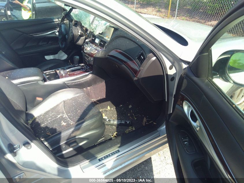 2015 INFINITI Q70 JN1BY1AP5FM541438