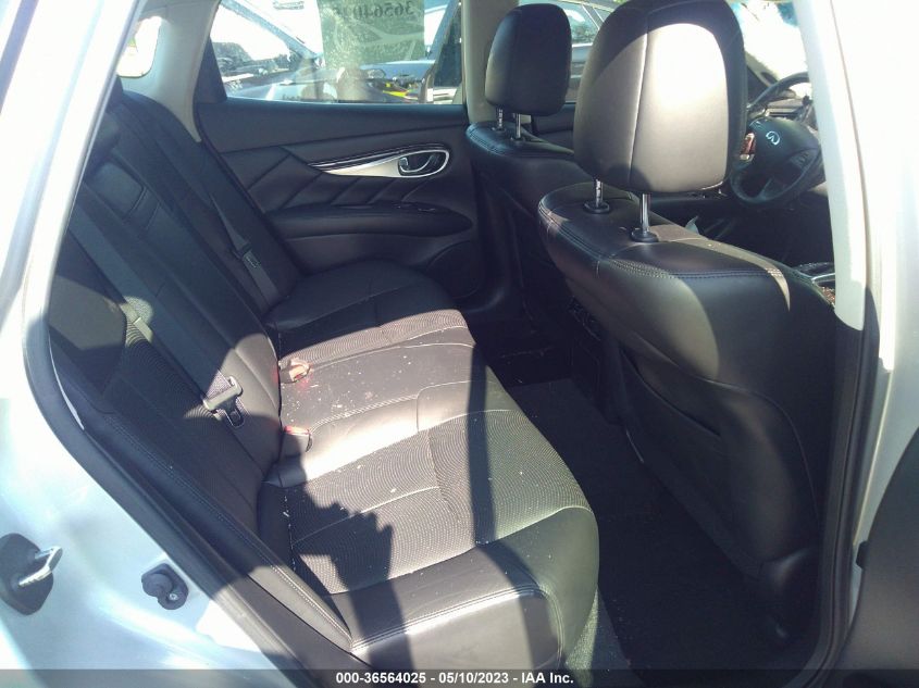 2015 INFINITI Q70 JN1BY1AP5FM541438