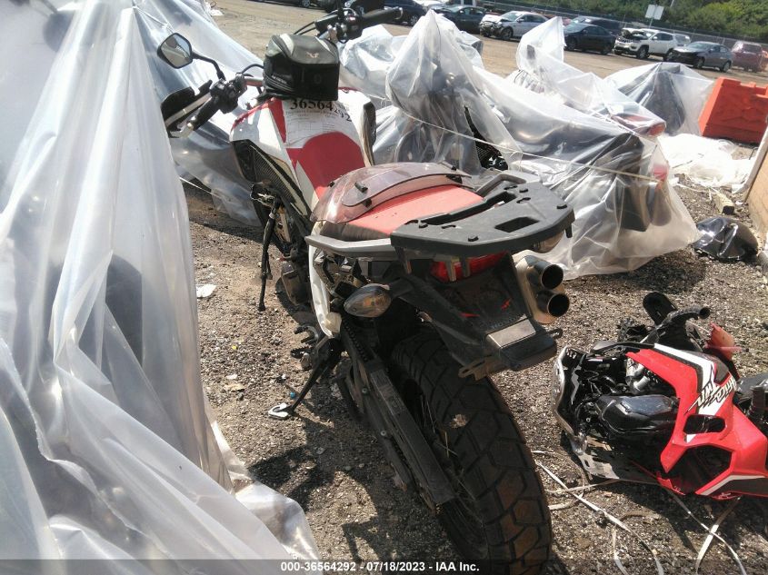 2017 HONDA CRF1000 - JH2SD0440HK100150