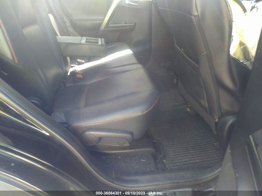 2018 TOYOTA RAV4 SE - 2T3JFREV2JW818662