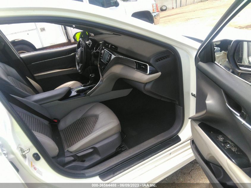 2018 TOYOTA CAMRY LE/SE/XLE/L - 4T1B11HK1JU646364