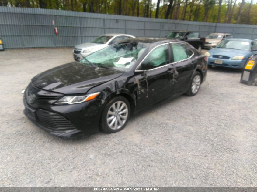 2018 TOYOTA CAMRY LE/SE/XLE/L - 4T1B11HKXJU580414