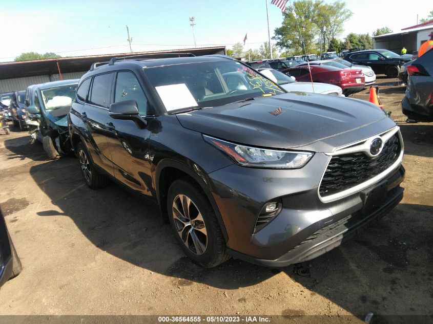 2020 TOYOTA HIGHLANDER XLE - 5TDHZRBH2LS507676