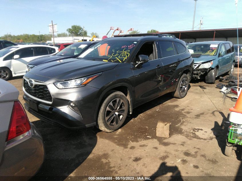 2020 TOYOTA HIGHLANDER XLE - 5TDHZRBH2LS507676