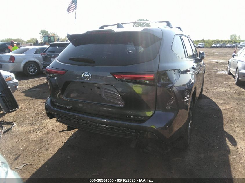 2020 TOYOTA HIGHLANDER XLE - 5TDHZRBH2LS507676