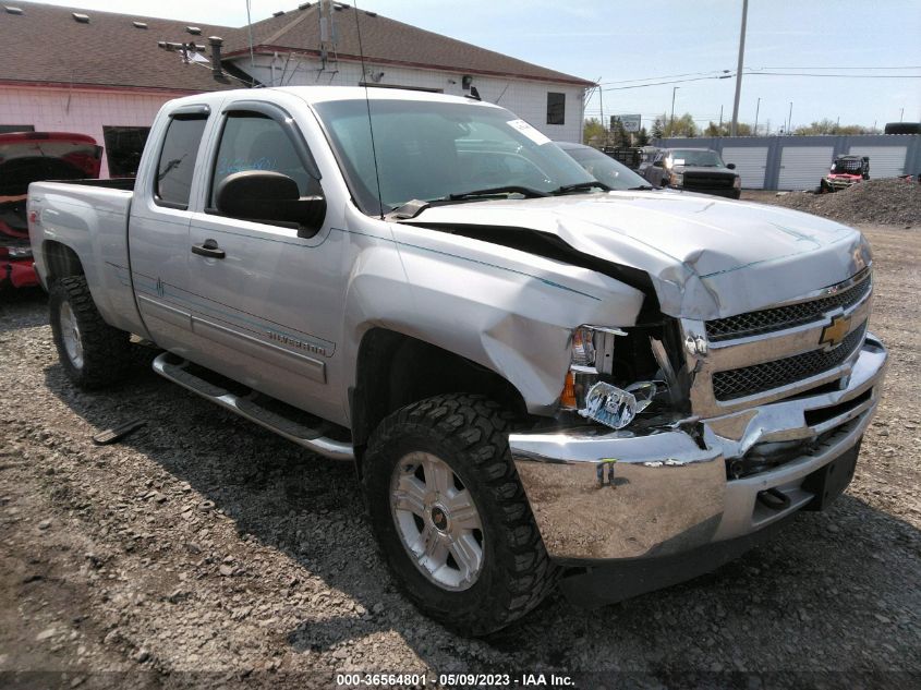 2013 CHEVROLET SILVERADO 1500 LT - 1GCRKSE75DZ283449