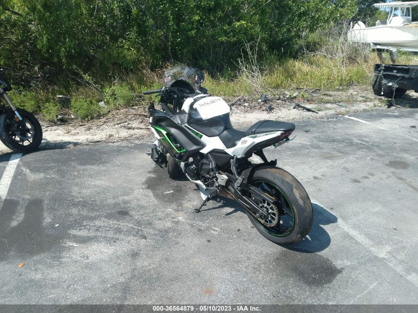 2022 KAWASAKI EX650 N - ML5EXEN1XNDA65340