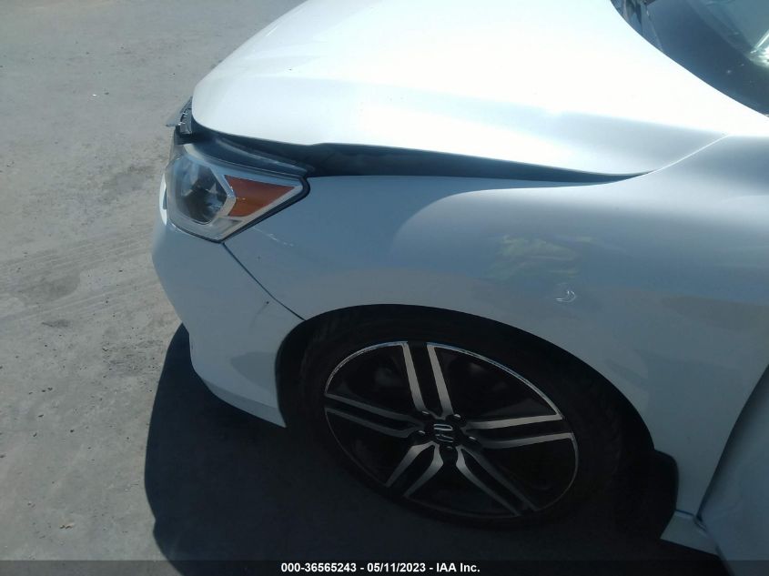 2017 HONDA ACCORD SEDAN SPORT SE - 1HGCR2F10HA198777