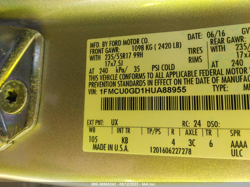 VIN 1FMCU0GD1HUA88955 2017 FORD ESCAPE SE