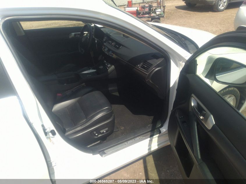 2014 LEXUS CT 200H HYBRID - JTHKD5BHXE2192101