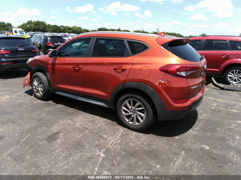 2017 HYUNDAI TUCSON SE PLUS - KM8J33A46HU419131
