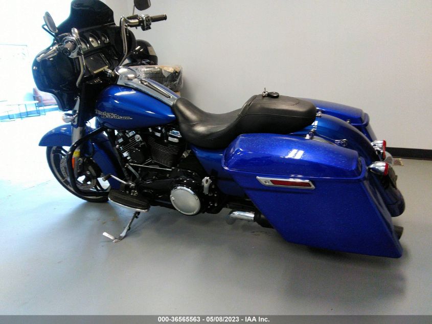 2017 HARLEY-DAVIDSON FLHXS STREET GLIDE SPECIAL - 1HD1KRC14HB622199