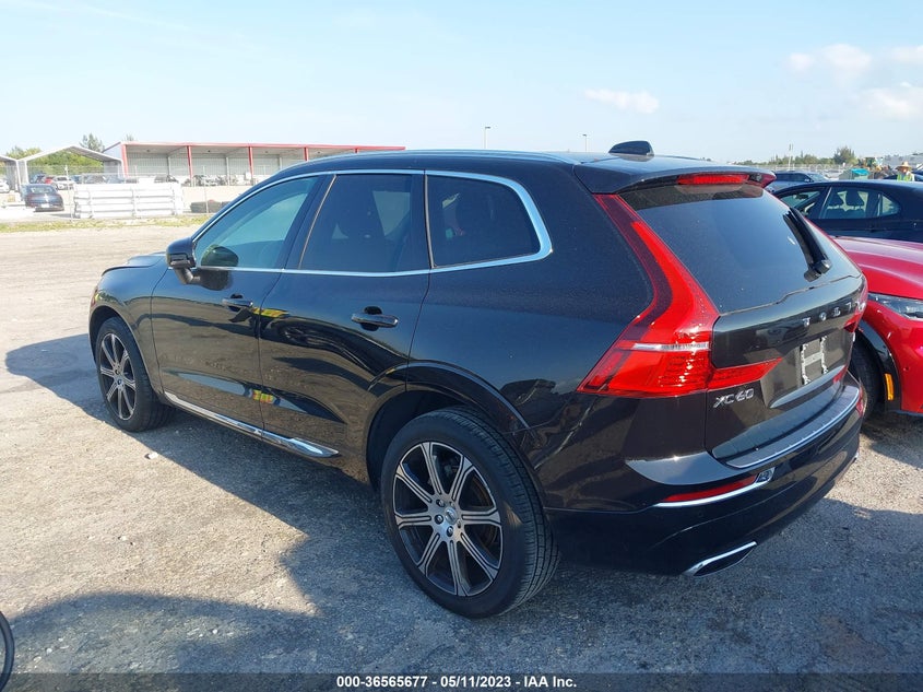 VIN YV4102DLXM1887219 2021 VOLVO XC60 INSCRIPTION