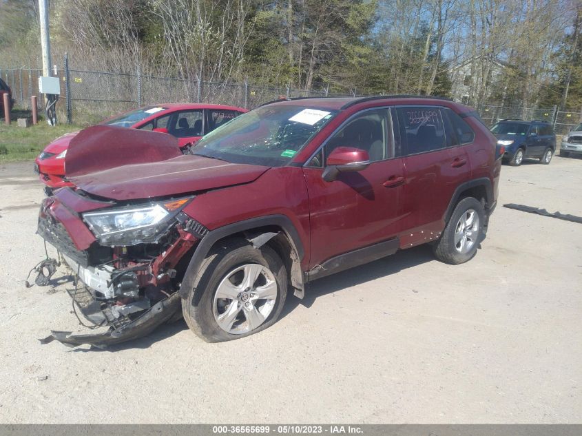 2021 TOYOTA RAV4 XLE - JTMP1RFV7MD070824