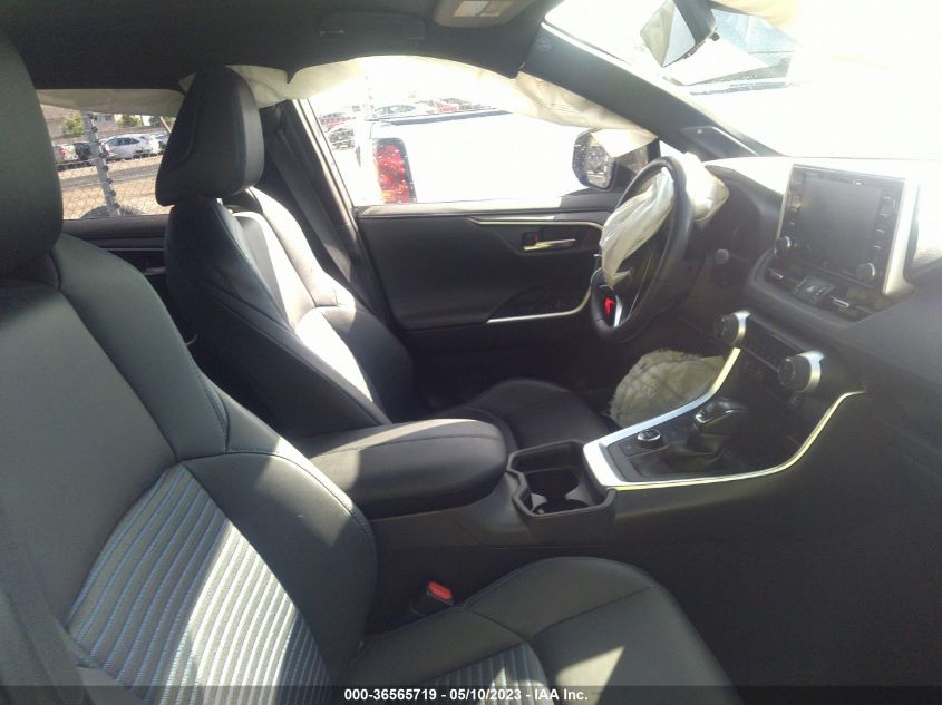 2020 TOYOTA RAV4 HYBRID XSE - JTMEWRFV1LJ037231