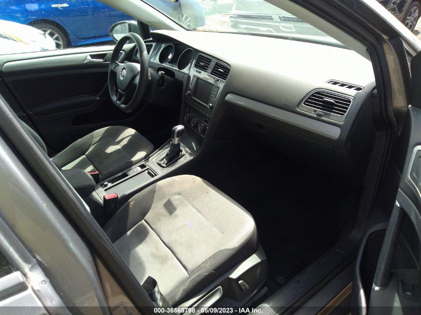 2016 VOLKSWAGEN E-GOLF SE - WVWKP7AU5GW916999