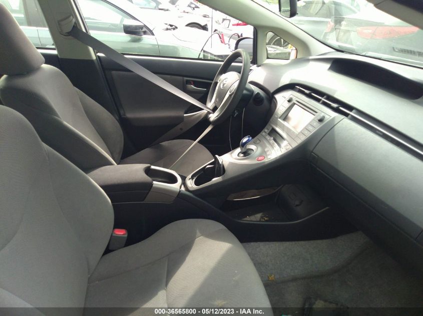 2015 TOYOTA PRIUS FOUR - JTDKN3DUXF0481988
