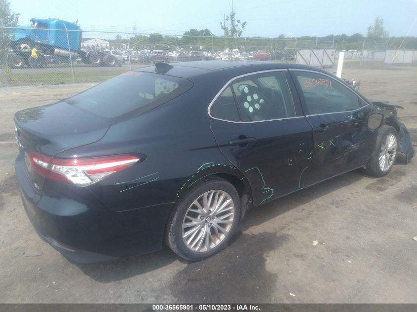 2019 TOYOTA CAMRY LE/SE/XLE/L - 4T1B11HK0KU740947