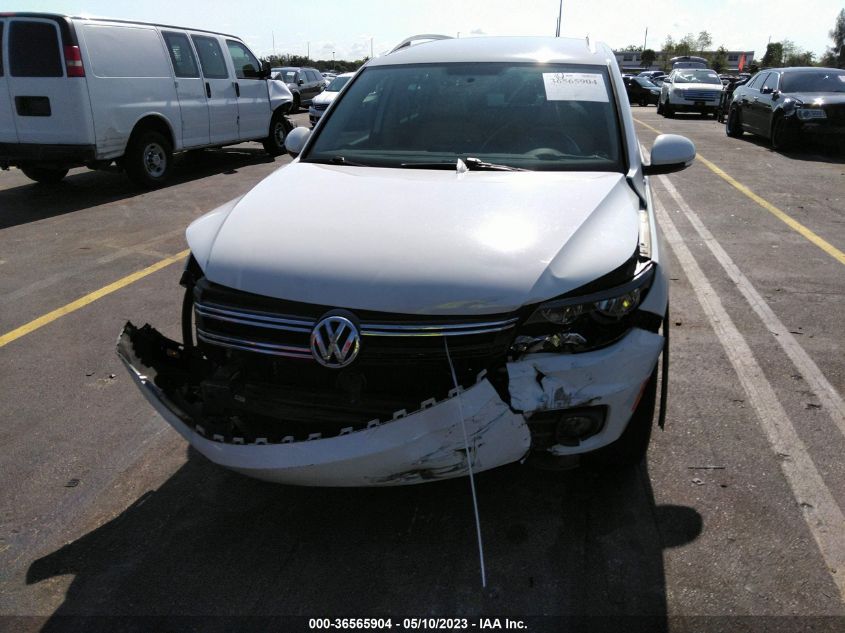 2014 VOLKSWAGEN TIGUAN SE - WVGAV3AX2EW608945