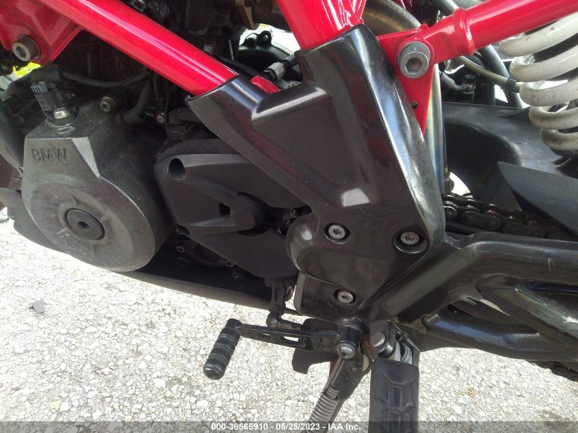 2021 BMW G310 R - WB30G4308MRA06782