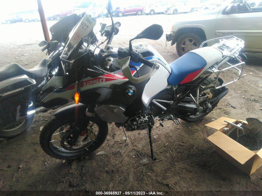 2022 BMW R 1250 GS ADVENTURE - WB10M1301N6F72222