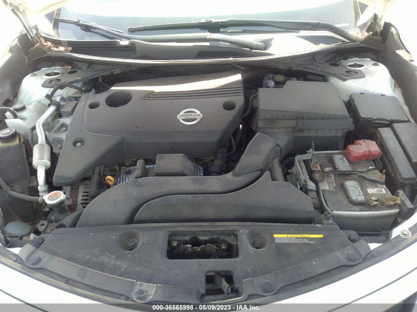 2015 NISSAN ALTIMA 2.5 SV - 1N4AL3AP6FC180848
