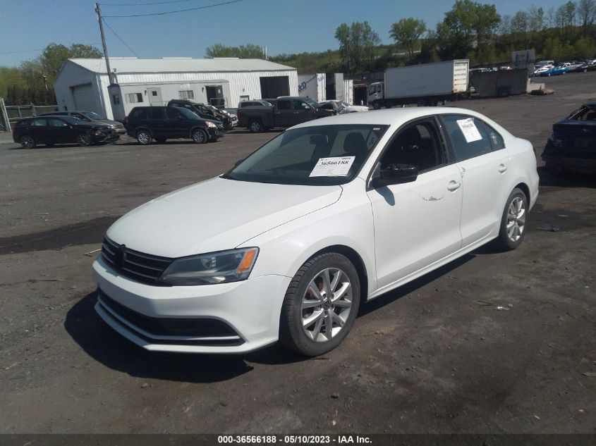 2015 VOLKSWAGEN JETTA SEDAN 1.8T SE - 3VWD17AJ3FM260829