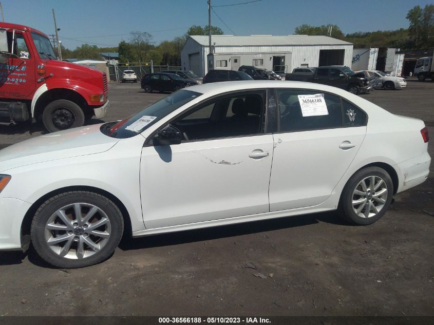 2015 VOLKSWAGEN JETTA SEDAN 1.8T SE - 3VWD17AJ3FM260829