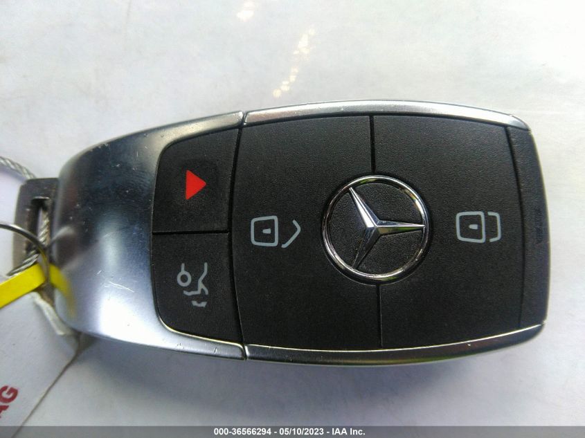 2022 MERCEDES-BENZ GLC GLC 300 - W1N0G8EB3NV367059