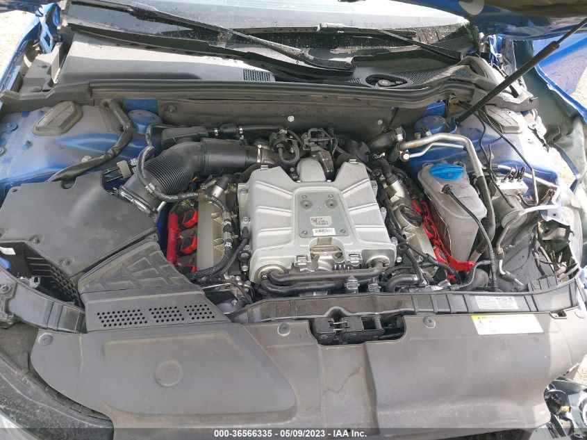 2015 AUDI S4 PRESTIGE - WAUKGAFL7FA092008
