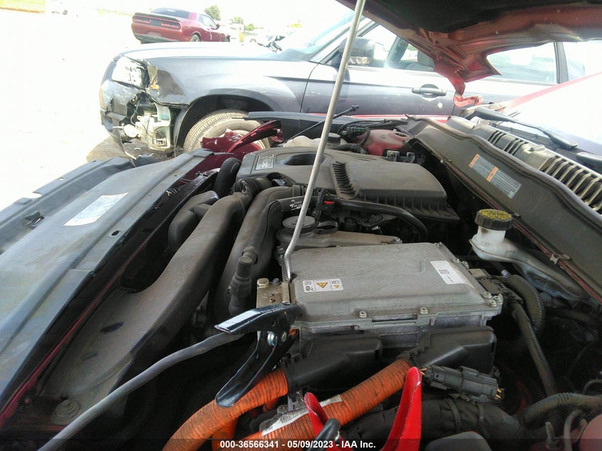VIN 3FA6P0LU0JR156812 2018 FORD FUSION HYBRID SE