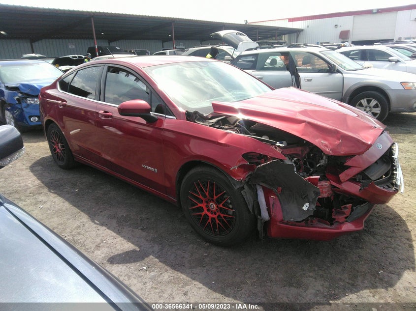 VIN 3FA6P0LU0JR156812 2018 FORD FUSION HYBRID SE