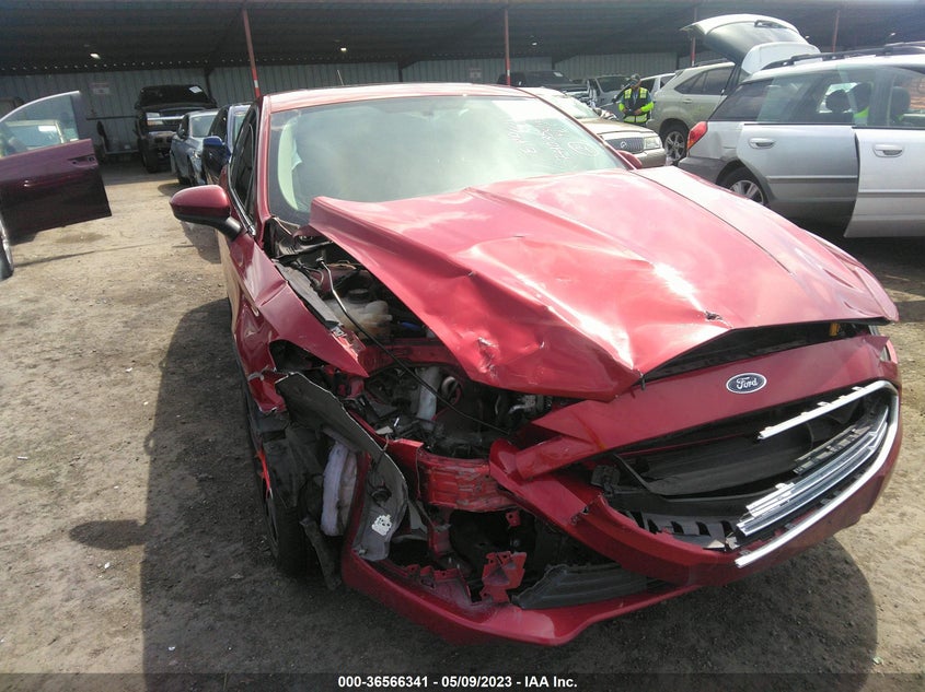 VIN 3FA6P0LU0JR156812 2018 FORD FUSION HYBRID SE