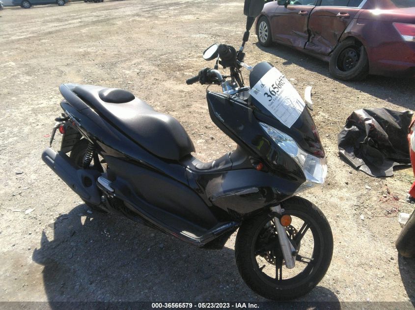 2013 HONDA PCX 150 - MLHKF1212D5003653