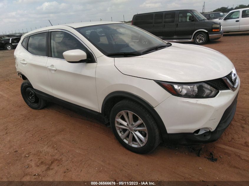 2017 NISSAN ROGUE SPORT S - JN1BJ1CP3HW009145