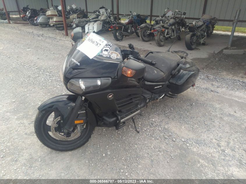 2013 HONDA GL1800 B - JH2SC682XDK000159