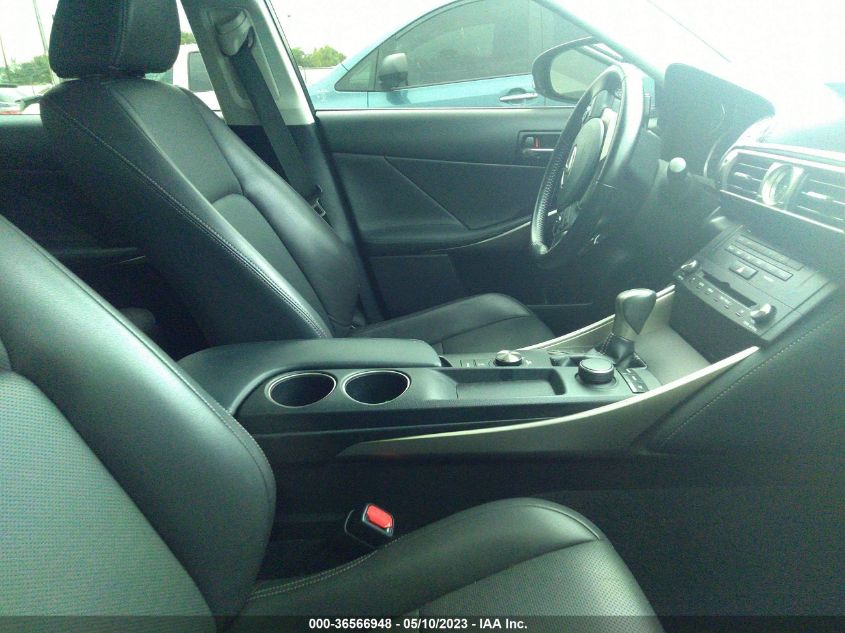 2016 LEXUS IS 200T JTHBA1D23G5030368