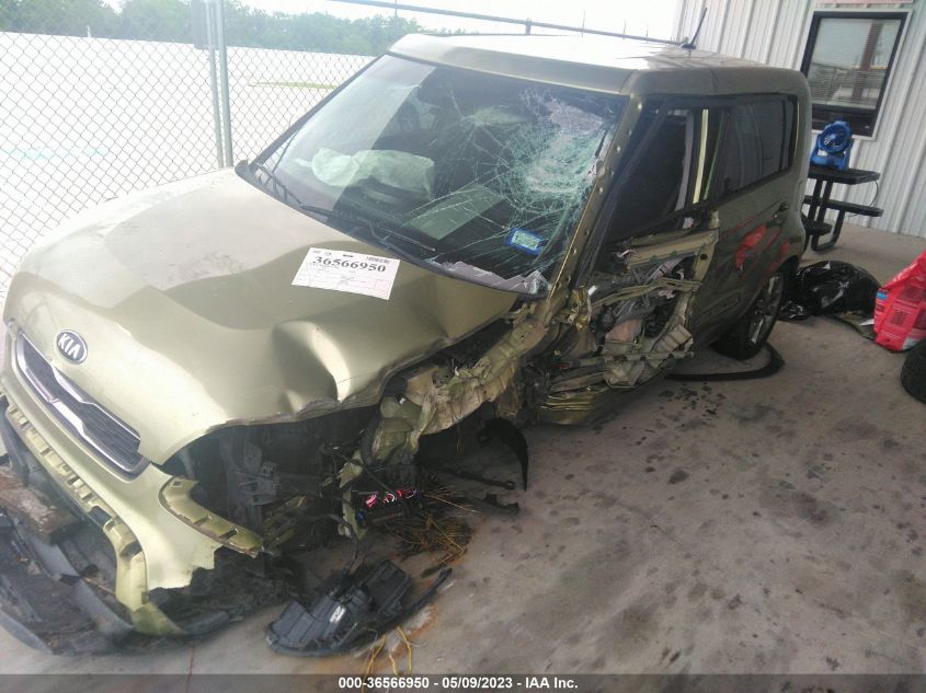 2013 KIA SOUL + - KNDJT2A62D7618346