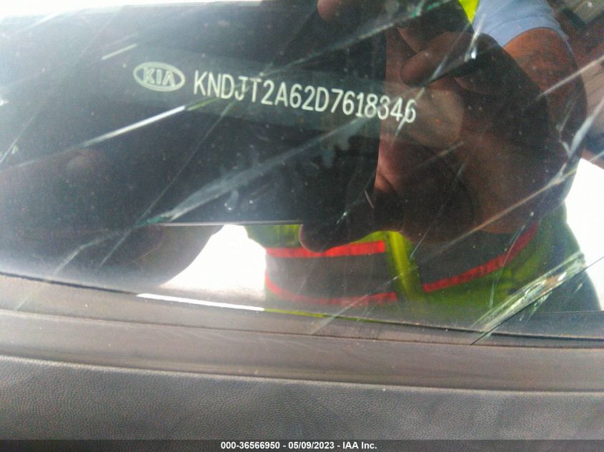 2013 KIA SOUL + - KNDJT2A62D7618346