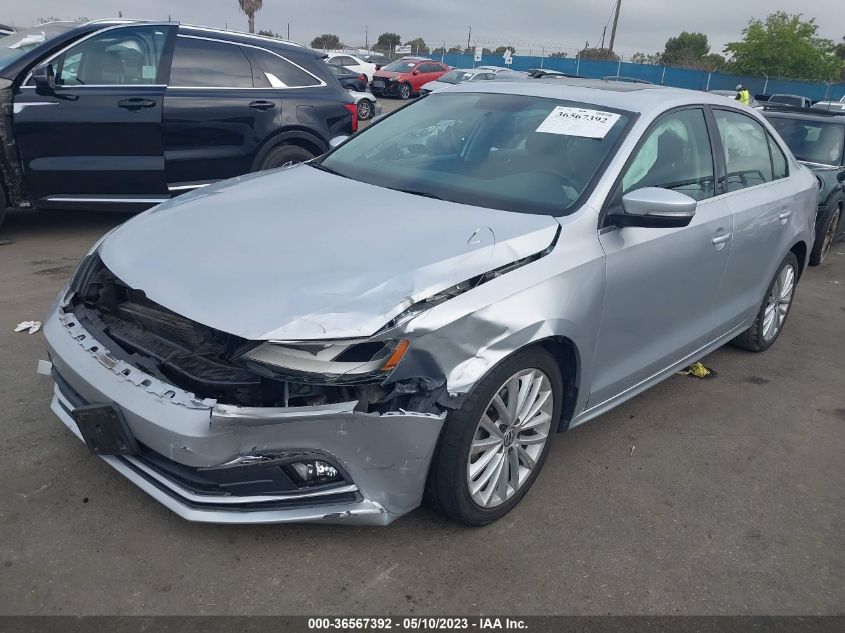 2015 VOLKSWAGEN JETTA SEDAN 1.8T SE - 3VWD17AJ7FM330140