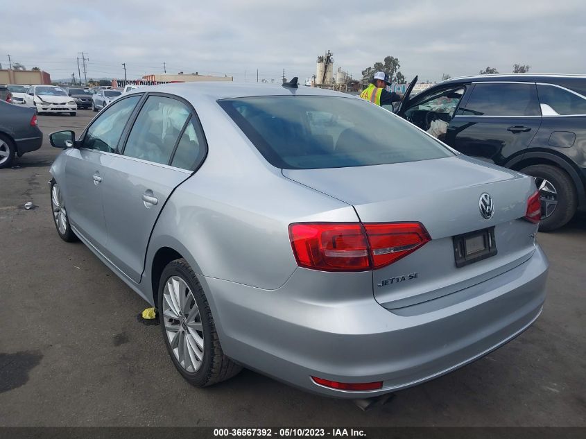 2015 VOLKSWAGEN JETTA SEDAN 1.8T SE - 3VWD17AJ7FM330140