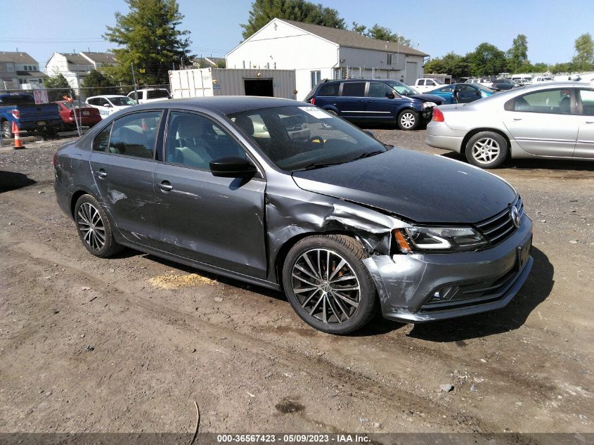 2016 VOLKSWAGEN JETTA SEDAN 1.8T SPORT - 3VWD17AJXGM396408