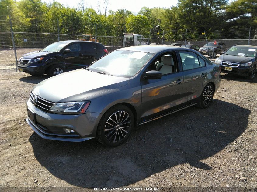 2016 VOLKSWAGEN JETTA SEDAN 1.8T SPORT - 3VWD17AJXGM396408