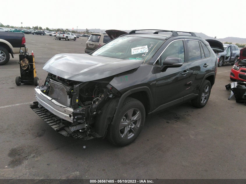 VIN 2T3W1RFV4NC185852 2022 TOYOTA RAV4 XLE