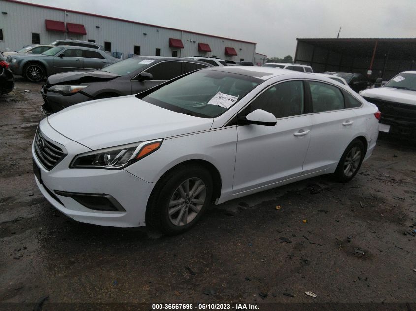 2016 HYUNDAI SONATA 2.4L SE - 5NPE24AF4GH370553