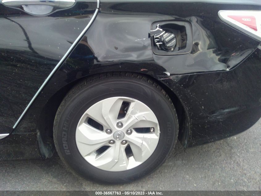 2015 HYUNDAI SONATA HYBRID - KMHEC4A41FA139686