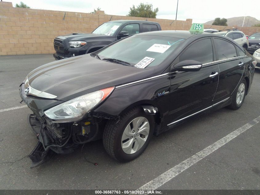 2015 HYUNDAI SONATA HYBRID - KMHEC4A41FA139686